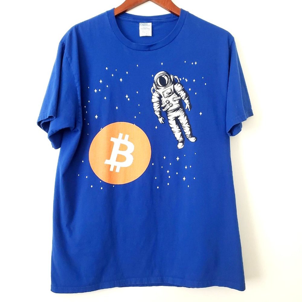 Bitcoin To The Moon Men's Size Large Astronaut Graphic T-Shirt Crypto Tee